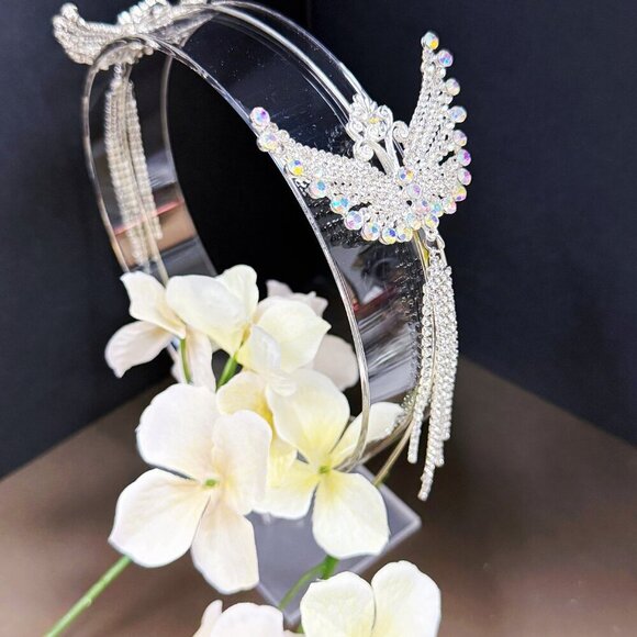 Angel Wings Headband, Hair Accessories for Girl, Goddess Headdress, Silver Crown - Picture 5 of 9